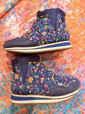Teva x Anna Sui ReEmber Mid Floral Quilted Slip-On Boots